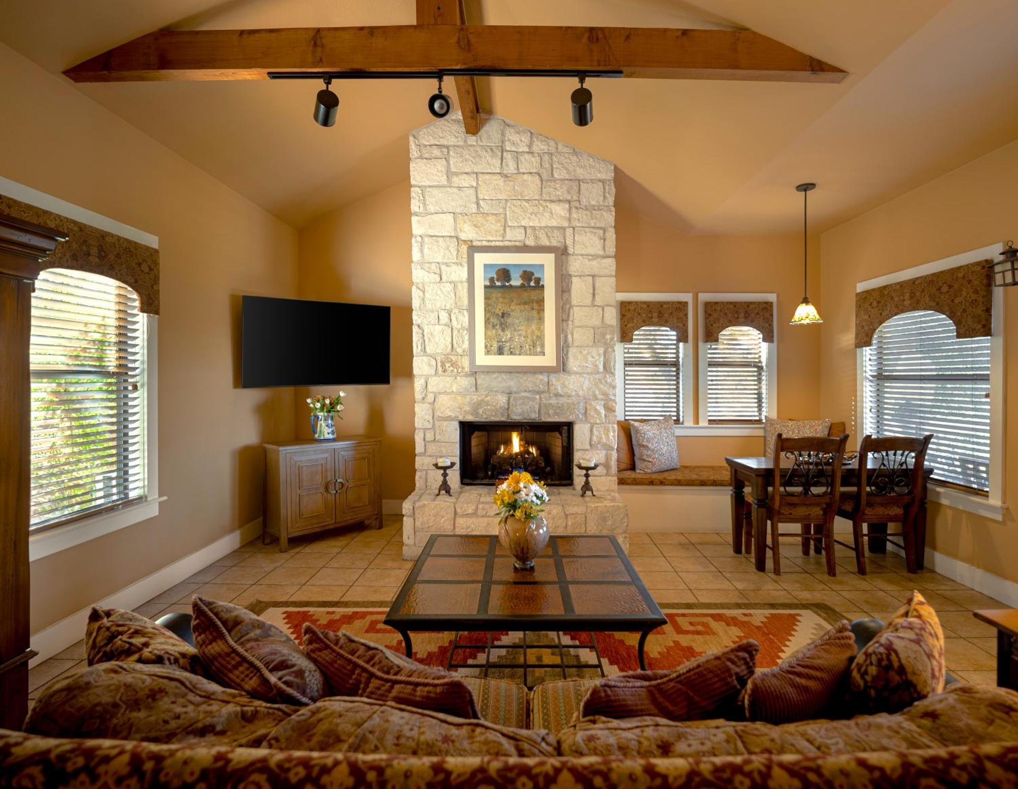 Blair House Inn And Spa Wimberley Zimmer foto